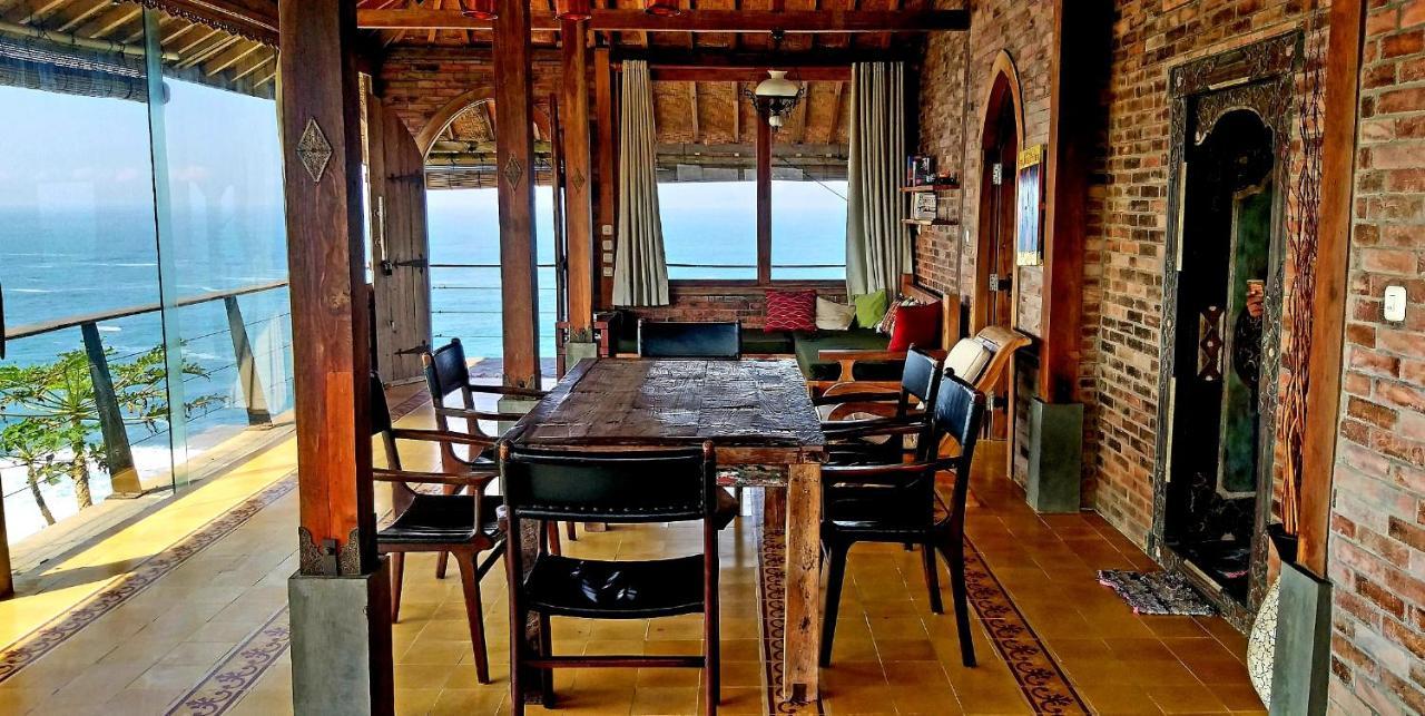 Batu Hill Villa Watukarung Eksteriør bilde