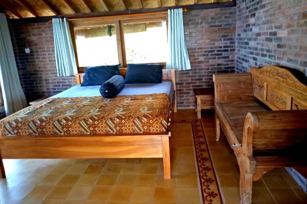 Batu Hill Villa Watukarung Eksteriør bilde