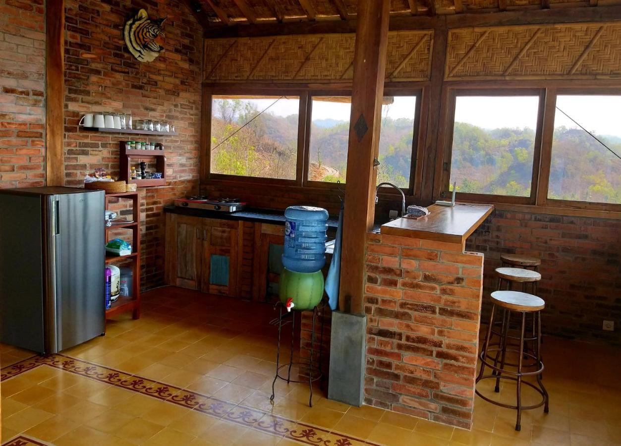 Batu Hill Villa Watukarung Eksteriør bilde